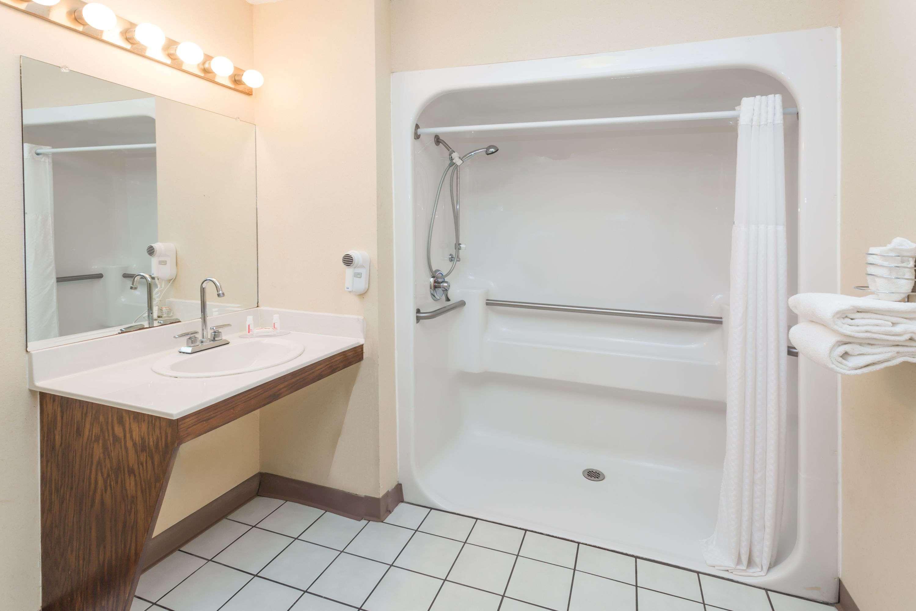Baymont By Wyndham Valdosta At Valdosta Mall Buitenkant foto